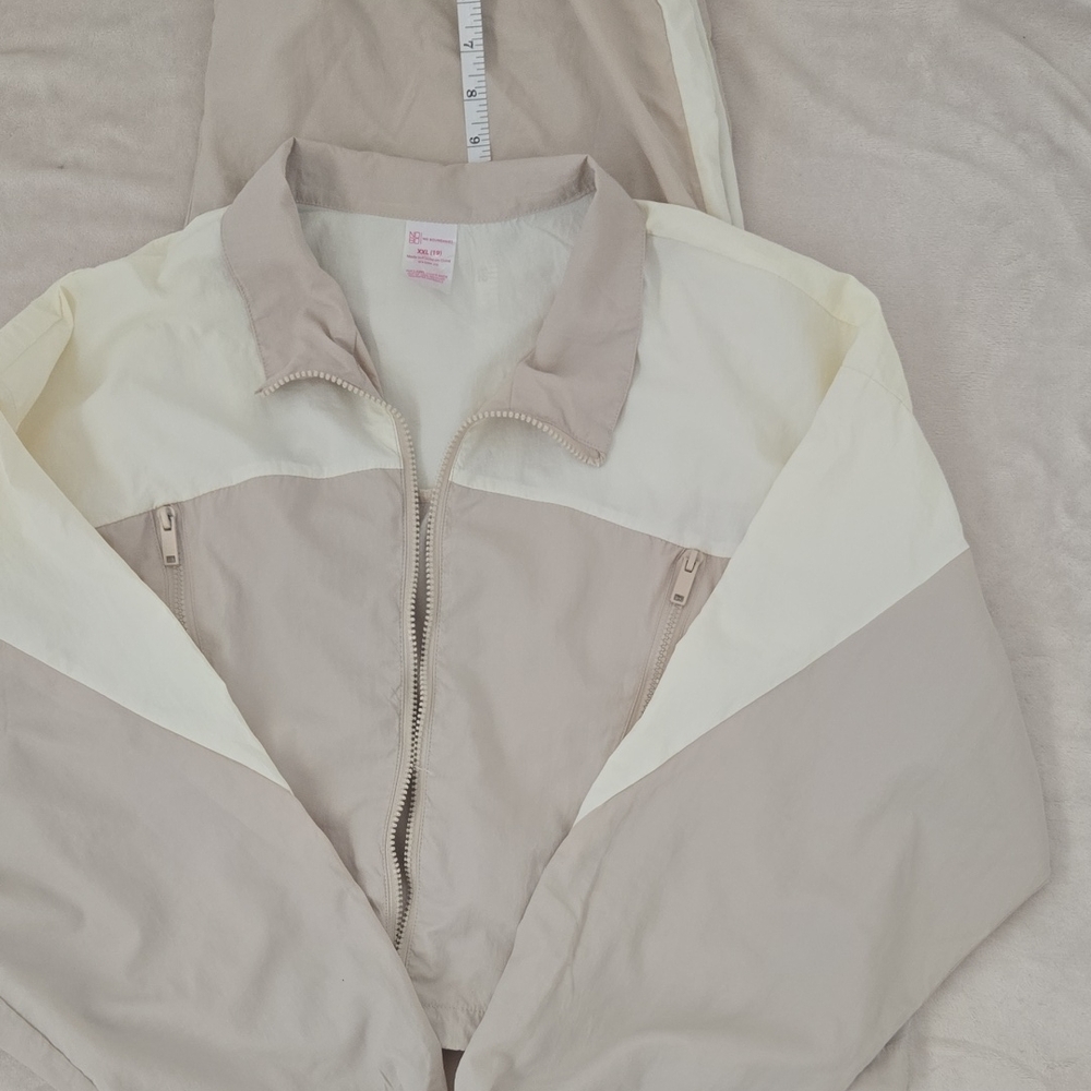 No Boundaries Tan and Cream Bomber Jacket And Joggers Lightweight Casual SKU048